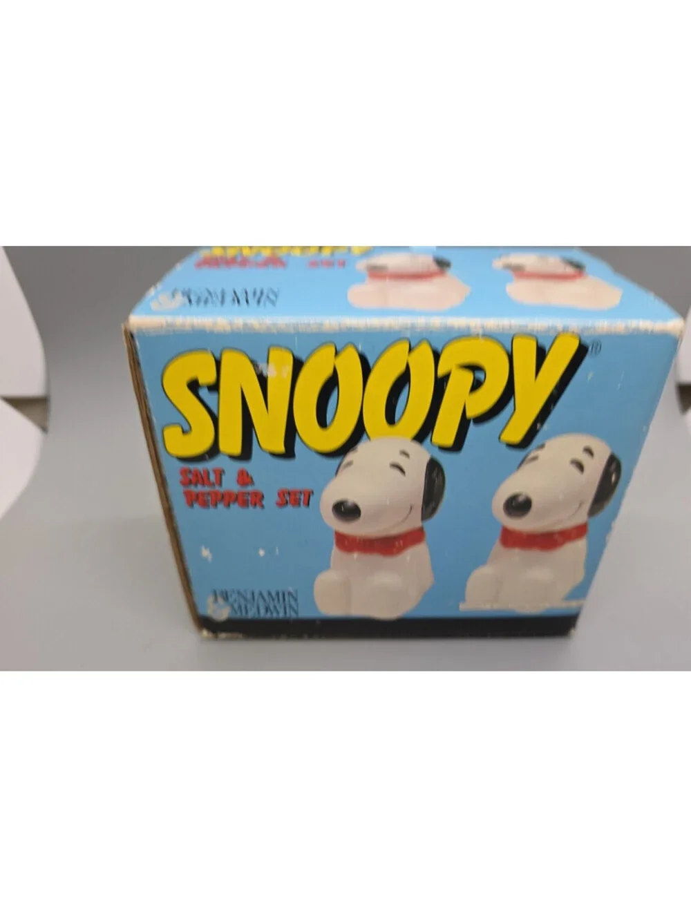 1993 Benjamin & Medwin Peanuts Snoopy Salt & Pepper Shakers